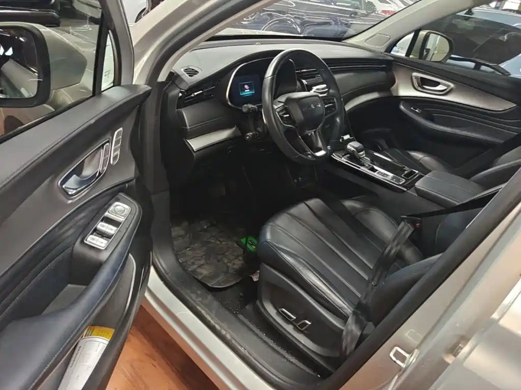 Фото 16 - Roewe RX5 MAX