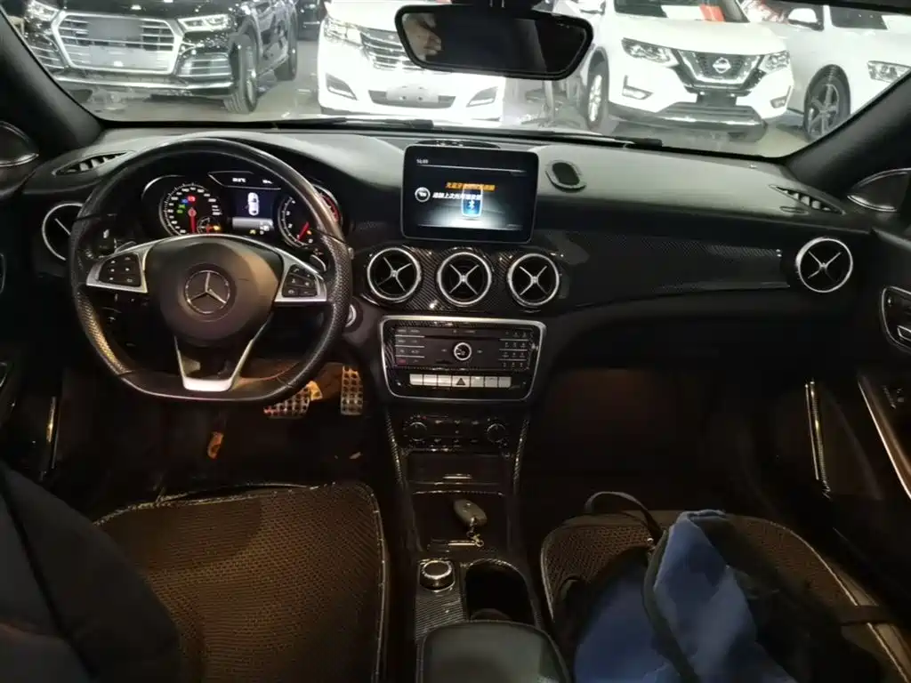 Mercedes-Benz CLA (Import) 2016 Facelift CLA 220 4MATIC фото 10