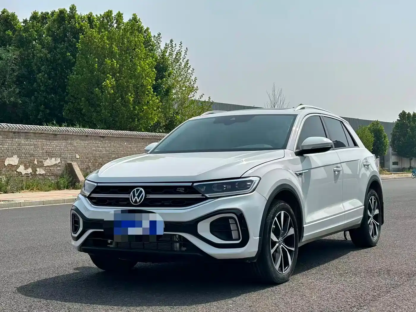 Volkswagen T-ROC 2023 300TSI DSG 2WD Dawn Edition