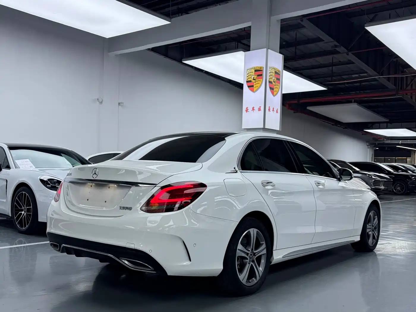 Mercedes-Benz C-Class 2020 C 260 L Sport фото 18