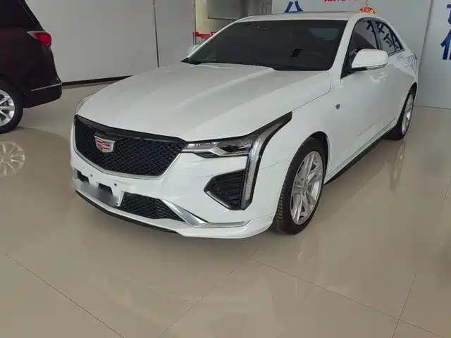Cadillac CT4 28T, Стиль