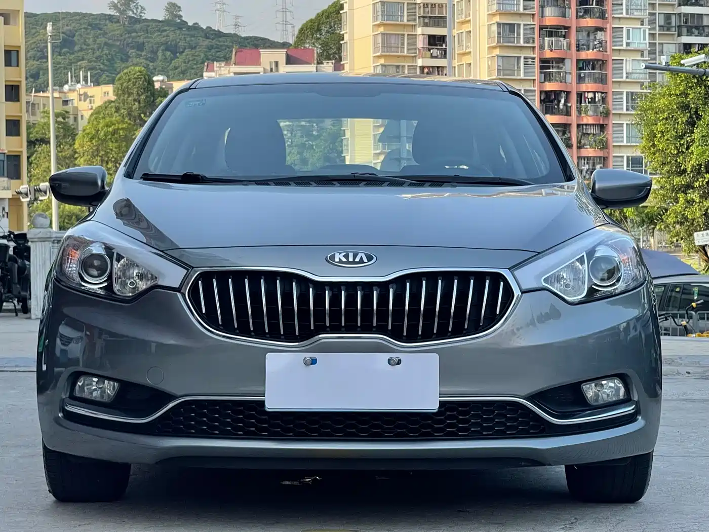 Kia K3 2013 1.6L Automatic GL фото 2