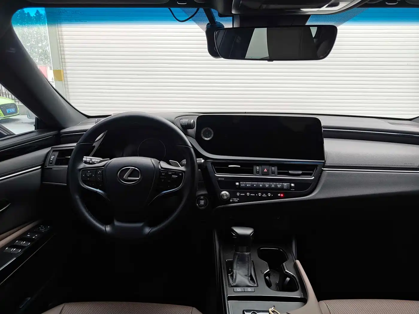 LEXUS ES