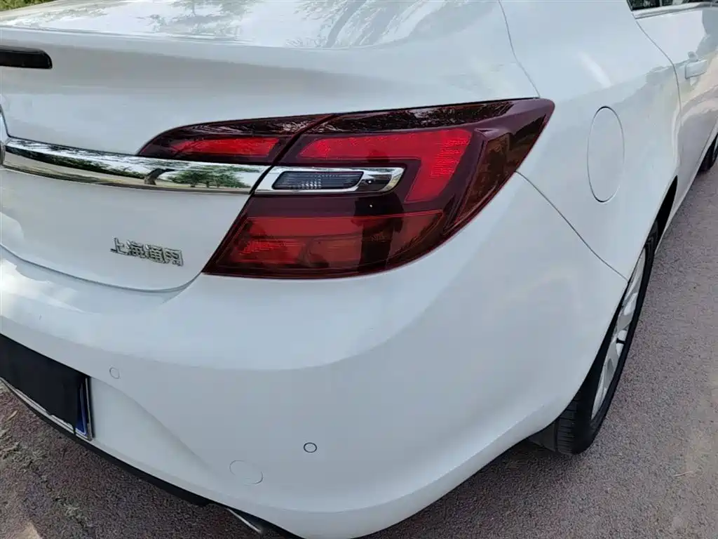 Buick Regal 2015 1.6T Leading Tech Edition фото 8