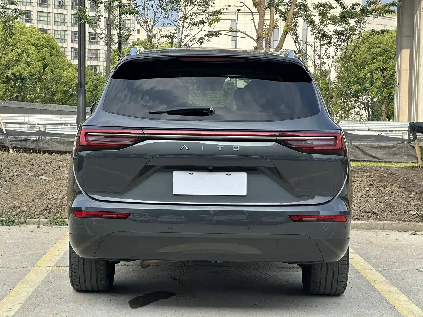AITO Wenjie AITO M7 2022 1.5T RWD Comfort Edition фото 16