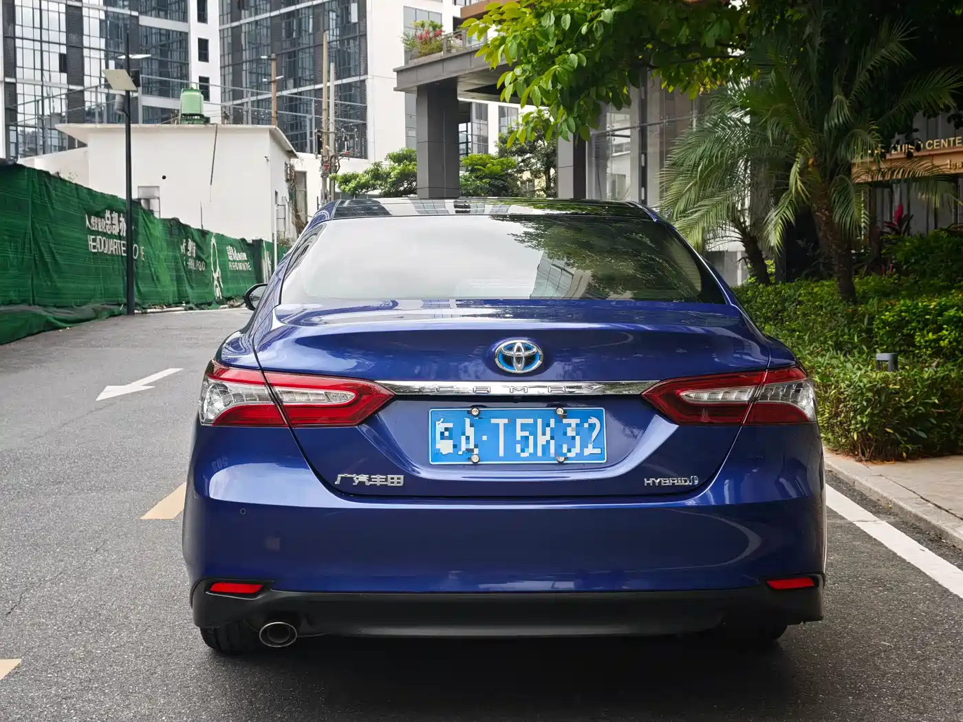 Toyota Camry 2019 Hybrid 2.5HG Luxury Edition China V фото 5