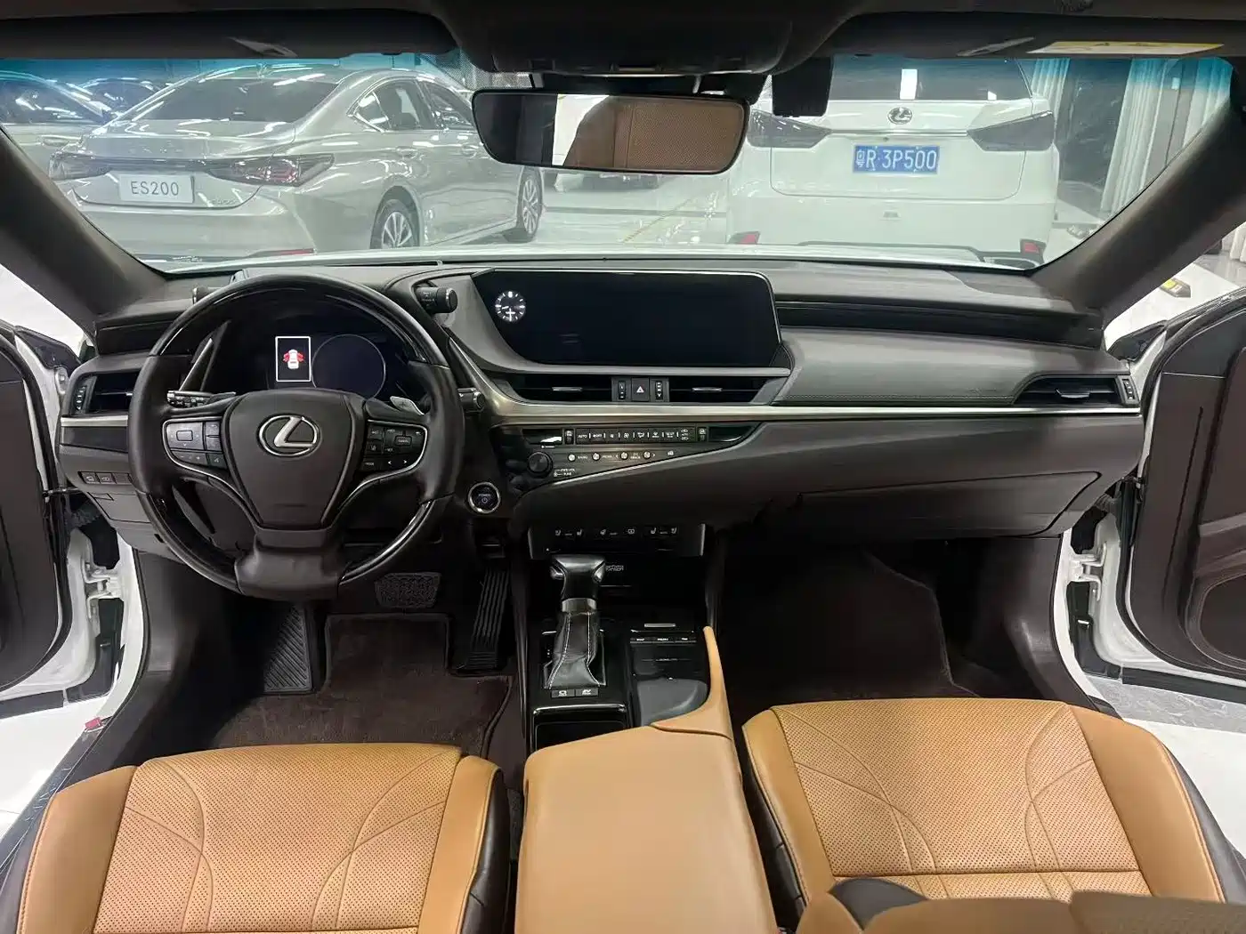 Lexus ES 2018 300h Executive Edition China V фото 5
