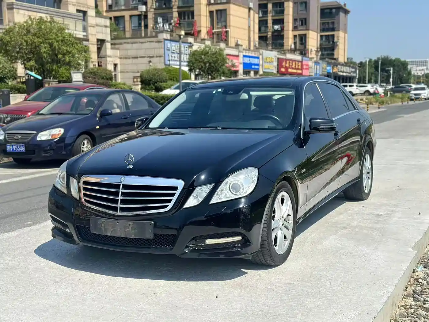 Mercedes-Benz E-Class 2011 2011 E 260 L CGI Fashion
