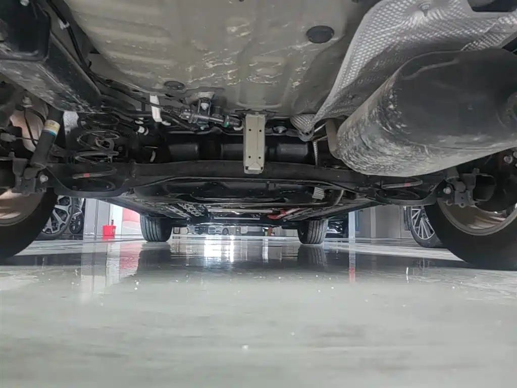Toyota Corolla Cross 2024 2.0L Smart Hybrid Dual Engine Elite Edition фото 25