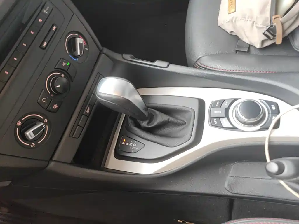Фото 14 - BMW X1