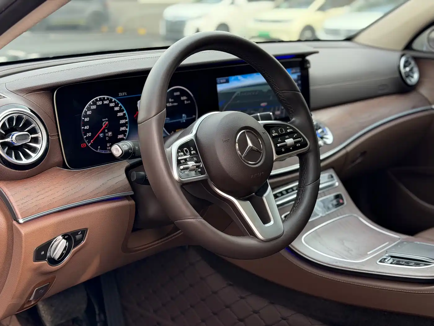 Mercedes-Benz E-Class 2020 Facelift E 300 L Exclusive фото 6