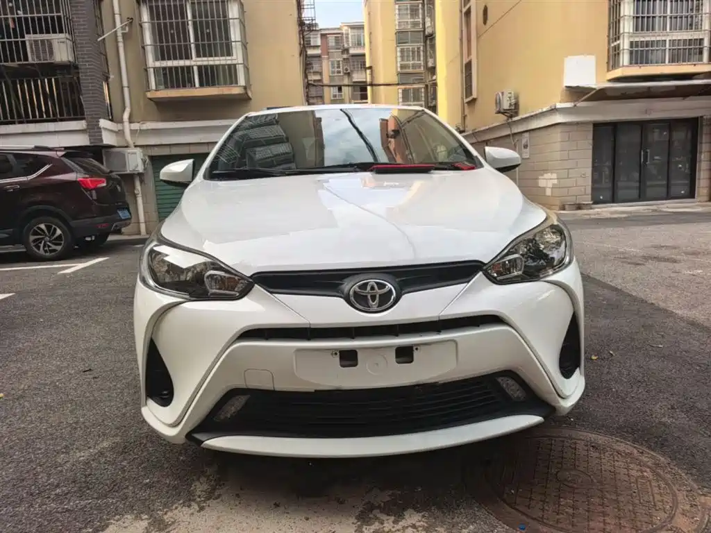 Toyota YARiS L Zhi Xiang 2017 1.5E CVT Charming Edition фото 3