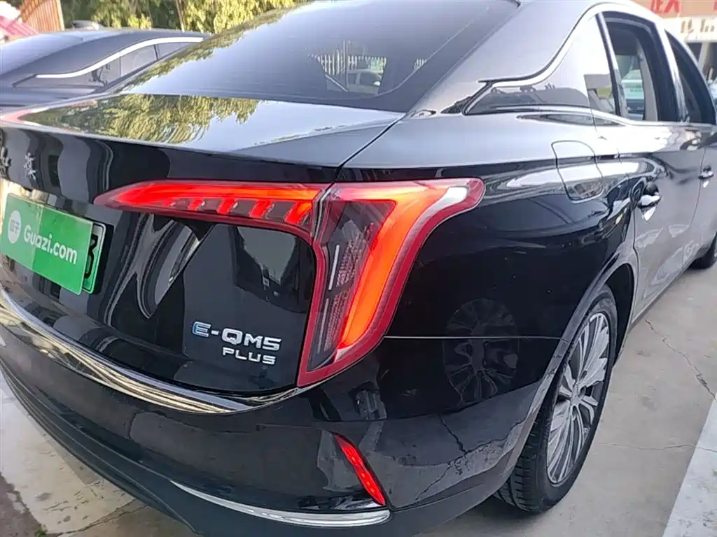 Hongqi E-QM5 2023 620km PLUS фото 7