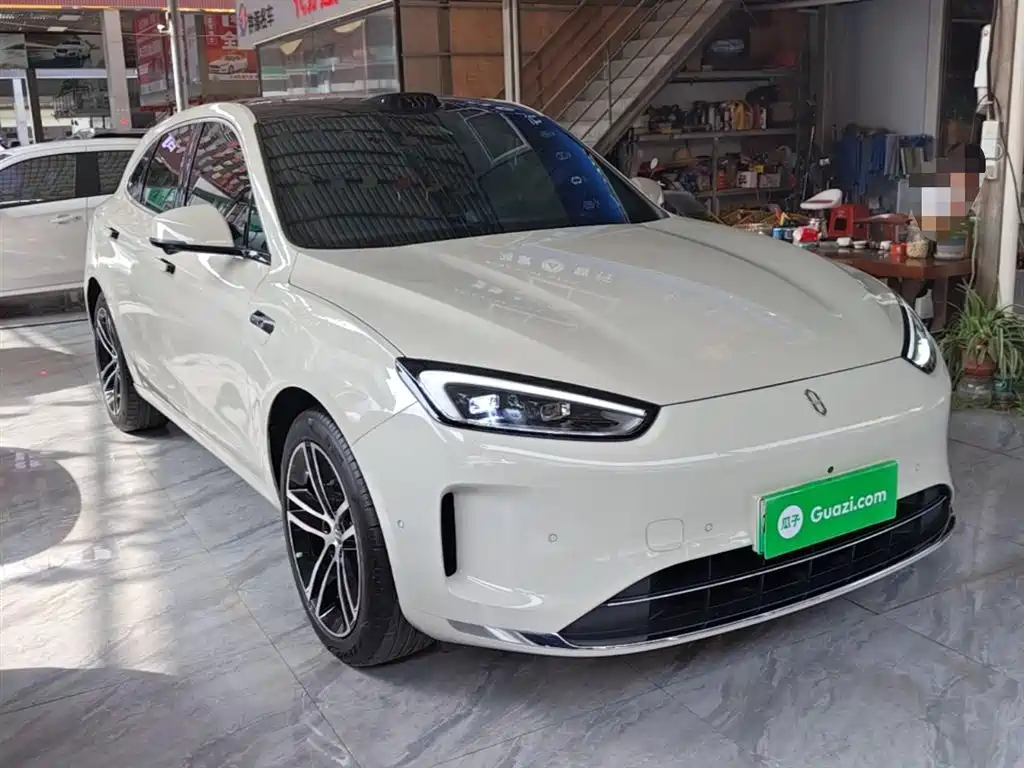 AITO Wenjie AITO M5 2025 Extended Range Ultra AWD фото 4