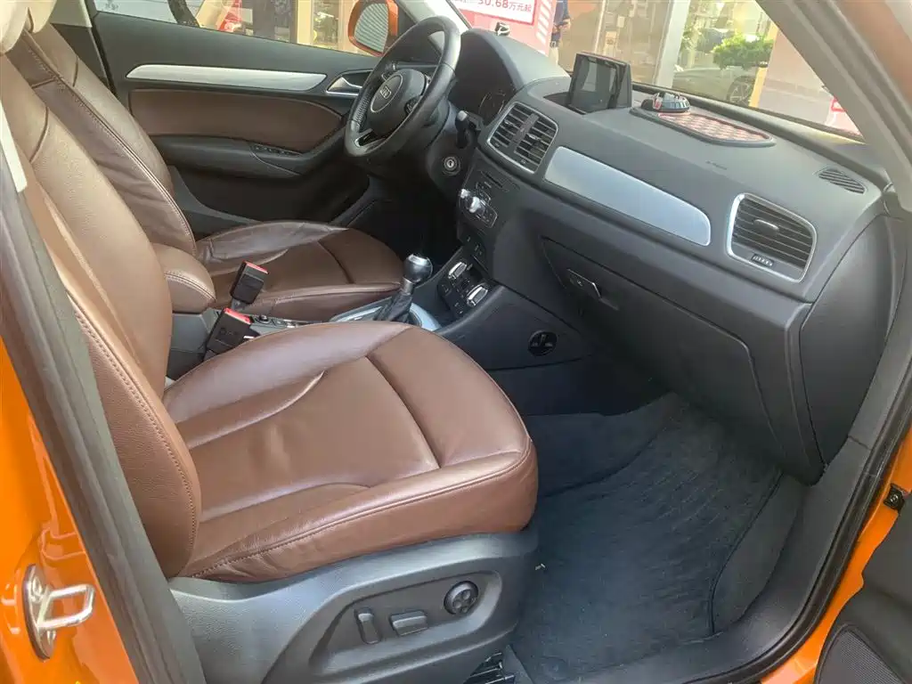 Audi Q3 2015 35 TFSI Comfort фото 10