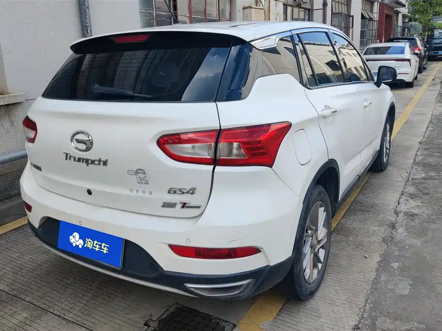 GAC Trumpchi Trumpchi GS4 2017 200T G-DCT 2WD Comfort фото 3
