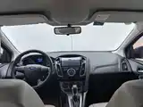 Фото 6 - Ford Focus