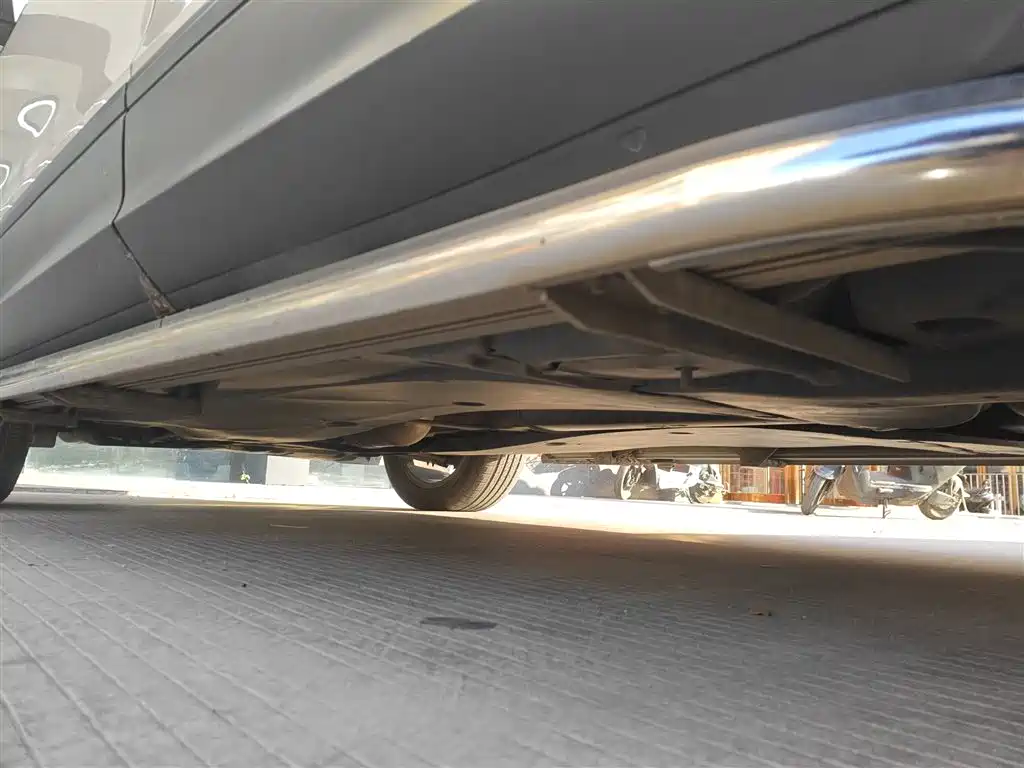 Volkswagen Tiguan L 2021 330TSI Automatic 2WD Comfort фото 23