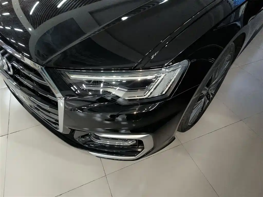 Audi A6L 2023 45 TFSI Premium Selection Dynamic фото 15