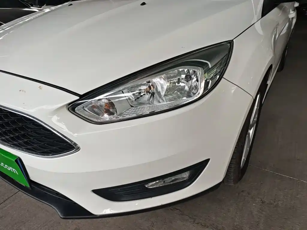Ford Focus 2018 2018 Hatchback Classic 1.6L Automatic Trend Smart Edition