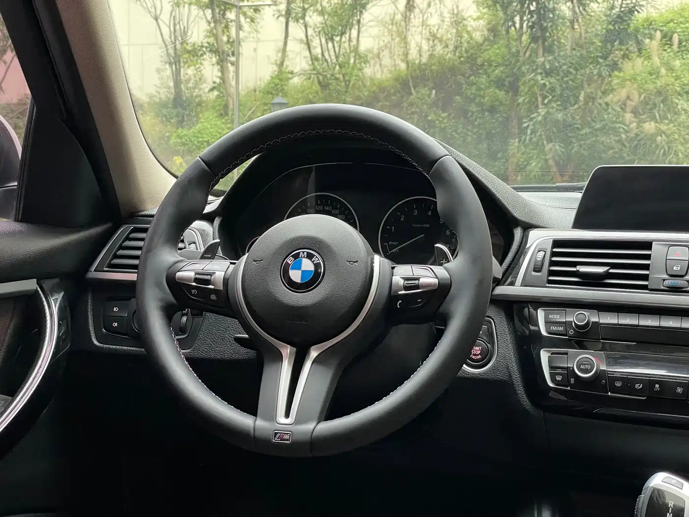 BMW 3 Series 2018 320Li Fashion Style фото 17