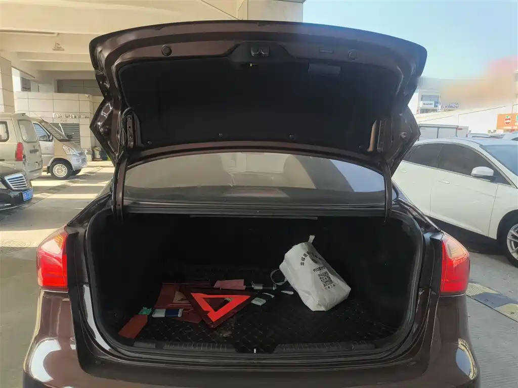 Kia K3 2015 1.6L Automatic GLS фото 19