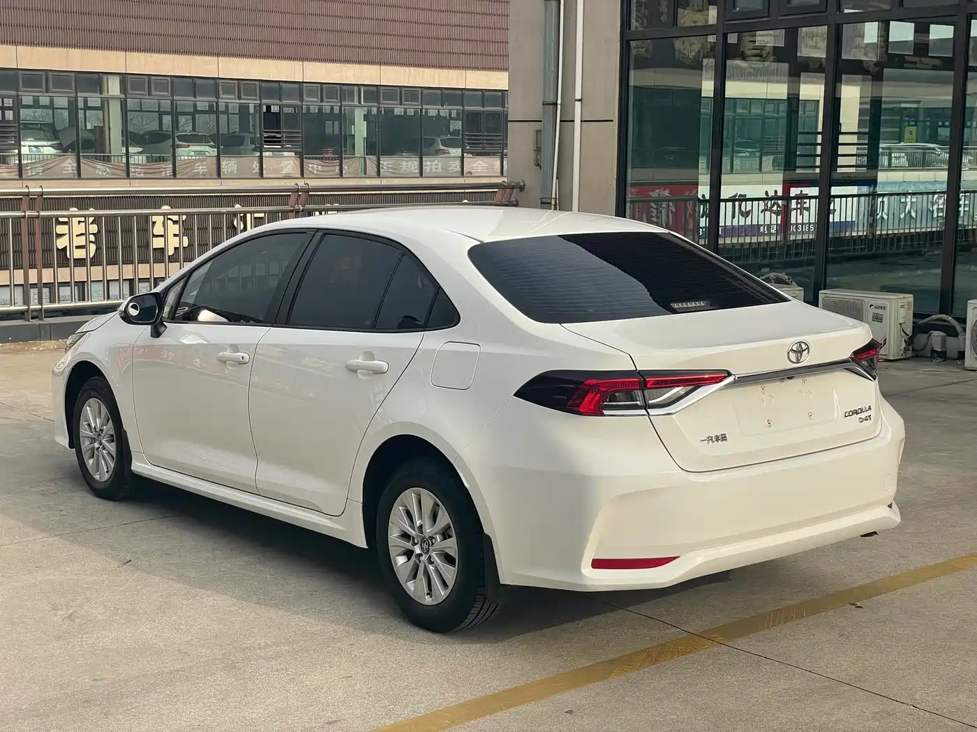 Toyota Corolla 2022 1.2T S-CVT Pioneer PLUS Edition фото 7