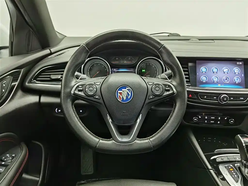 Buick Regal 2017 GS 28T Luxury Model фото 11