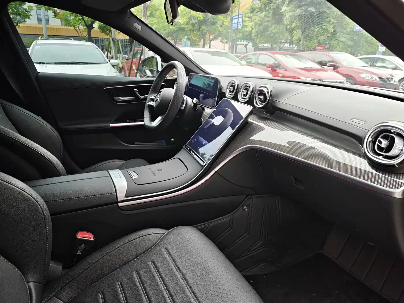 Mercedes-Benz C-Class 2025 C 260 L Sport Edition фото 8