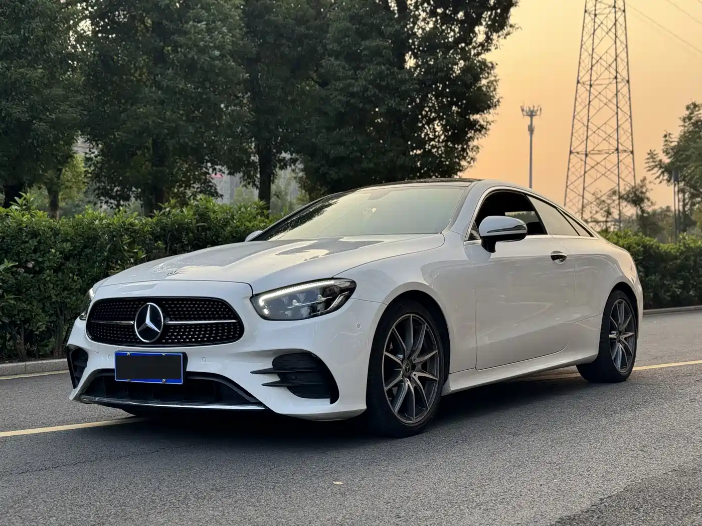 Mercedes-Benz E-Class (Import) 2021 E 260 Coupe