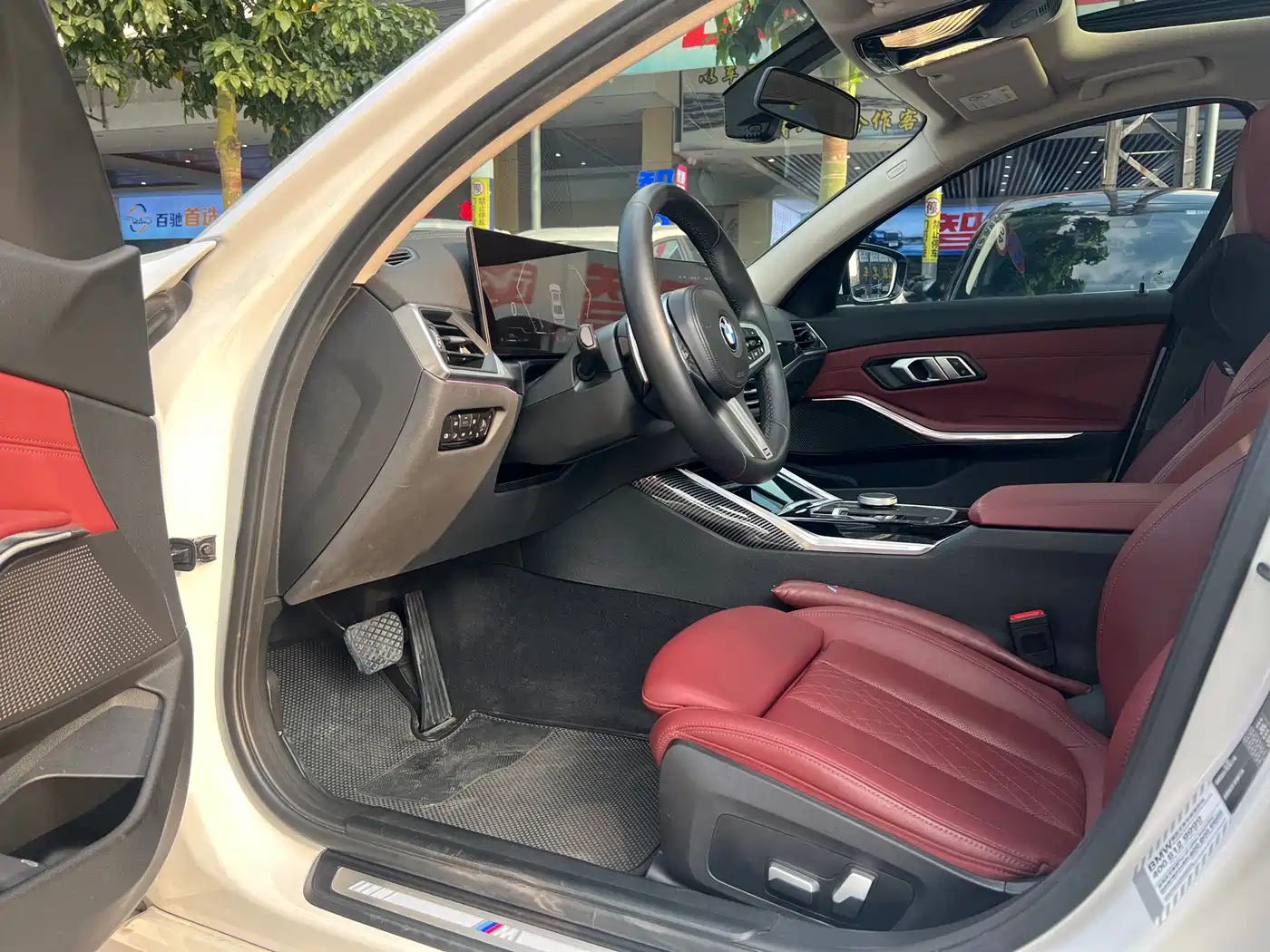 BMW 3 Series 2023 320Li M Sport Package фото 5