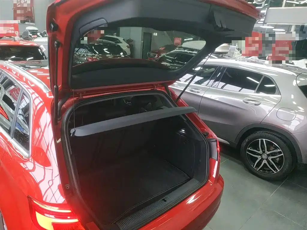 Audi A3 2018 30th Anniversary Sportback 35 TFSI Style фото 9