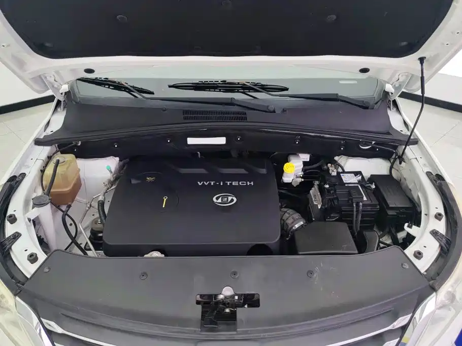 Baojun 560 2015 2015 1.8L Manual Luxury