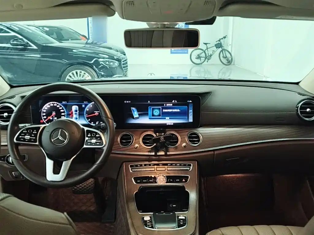 Mercedes-Benz E-Class 2020 Facelift E 300 L Exclusive фото 10