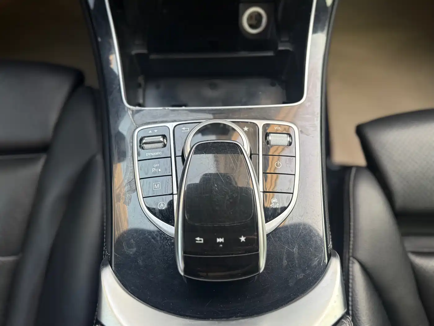 Mercedes-Benz GLC 2018 GLC 200 4MATIC фото 10