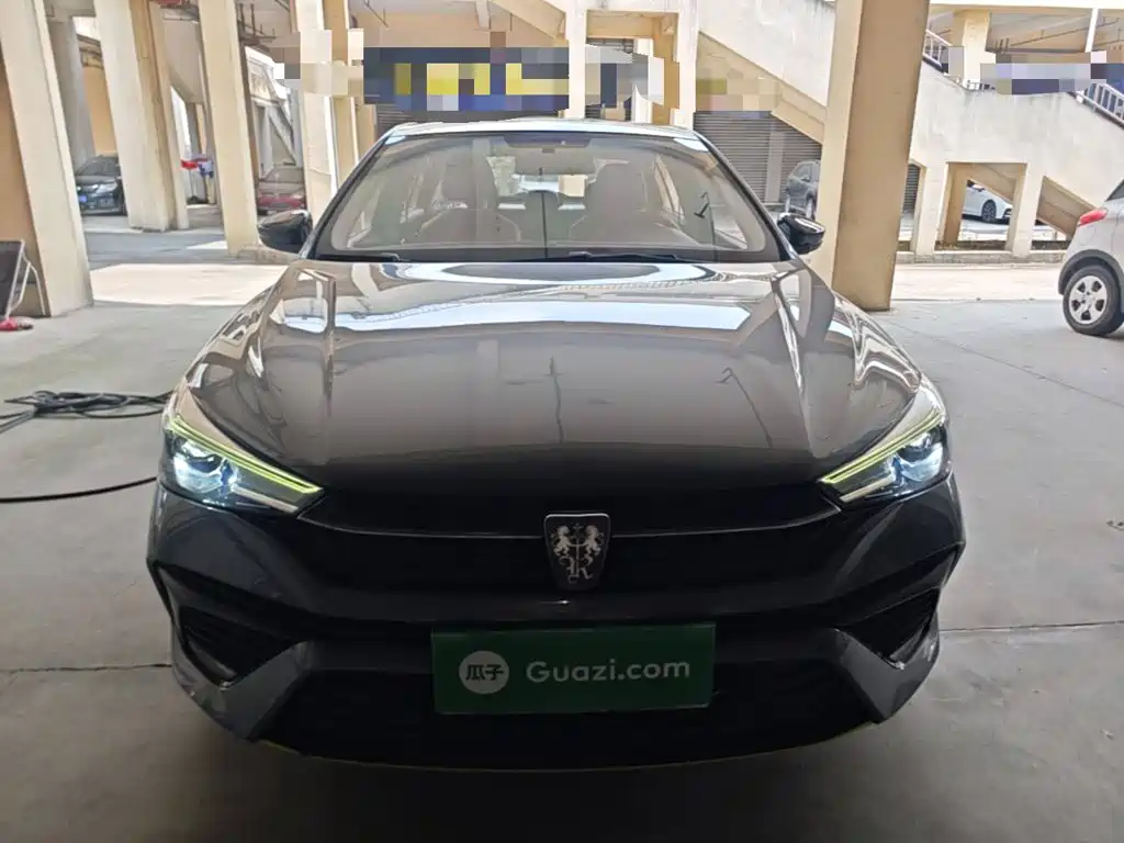 Photo 3 - Roewe i5
