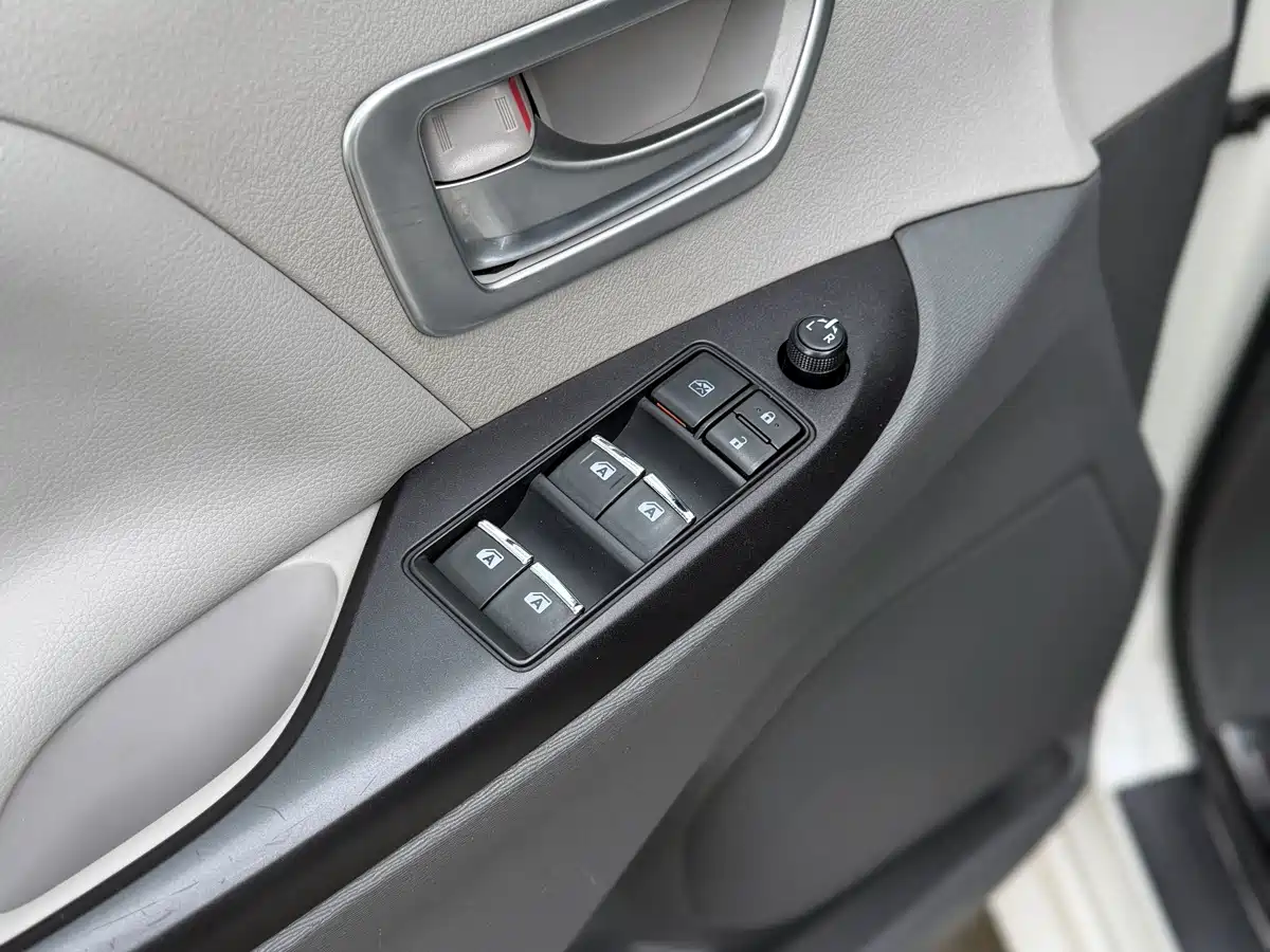 Toyota Sienna 2016 2015 3.5L 4WD L