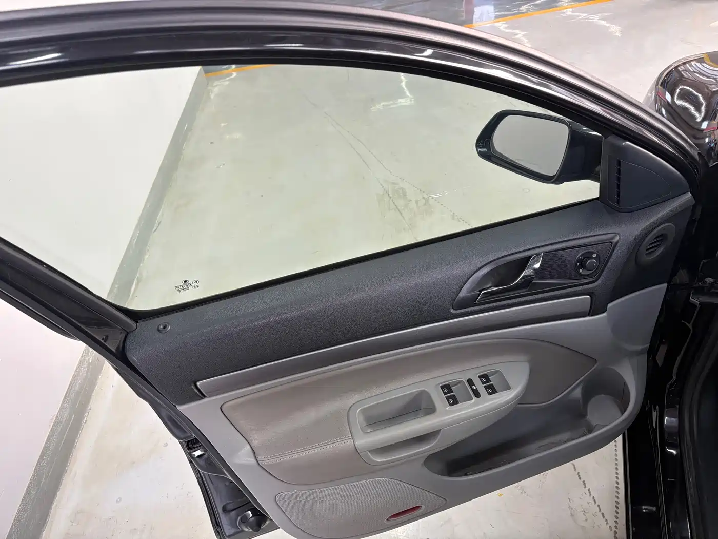 Škoda Octavia 2010 1.6L Auto Comfort фото 14