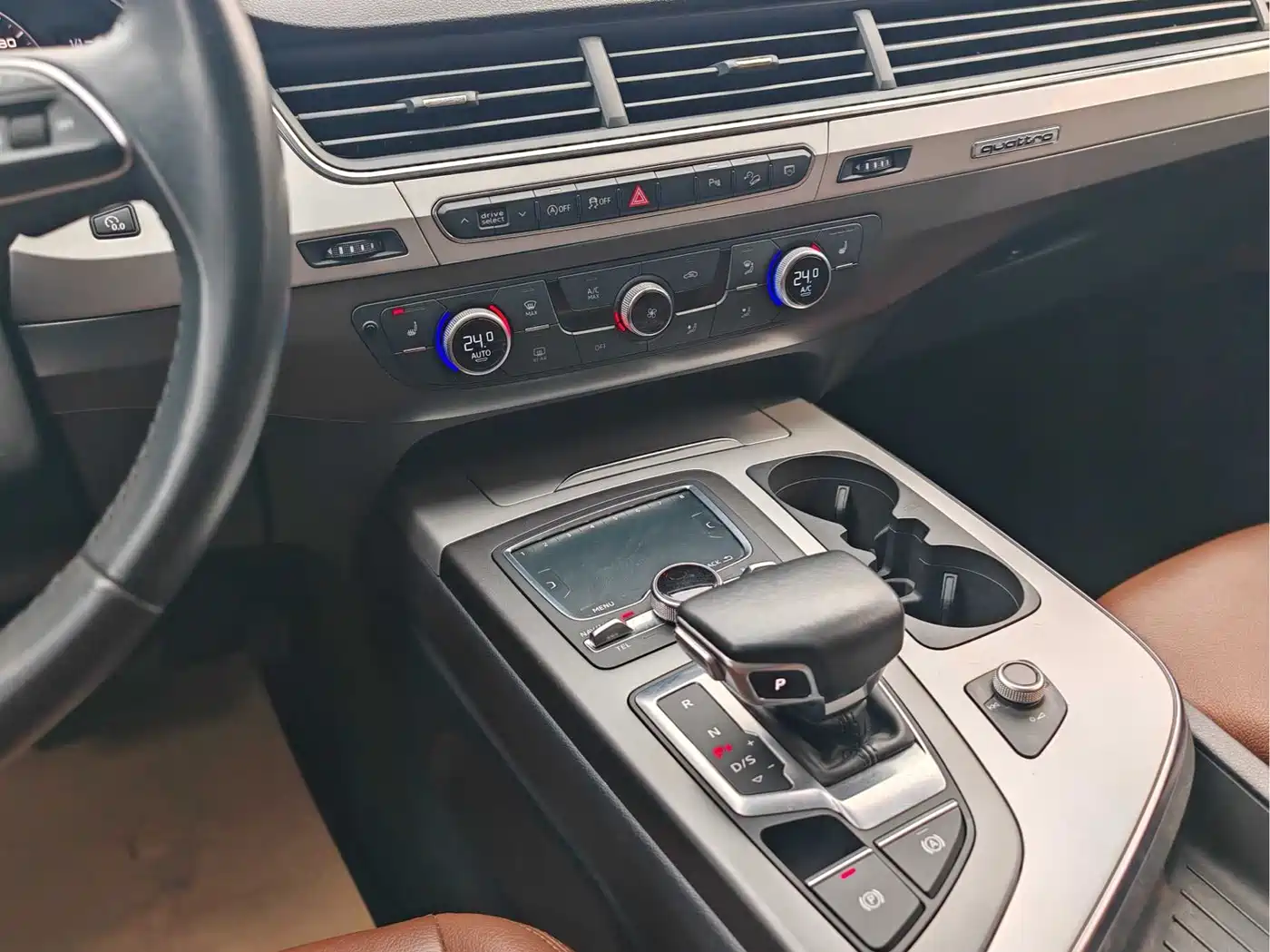 AUDI Q7