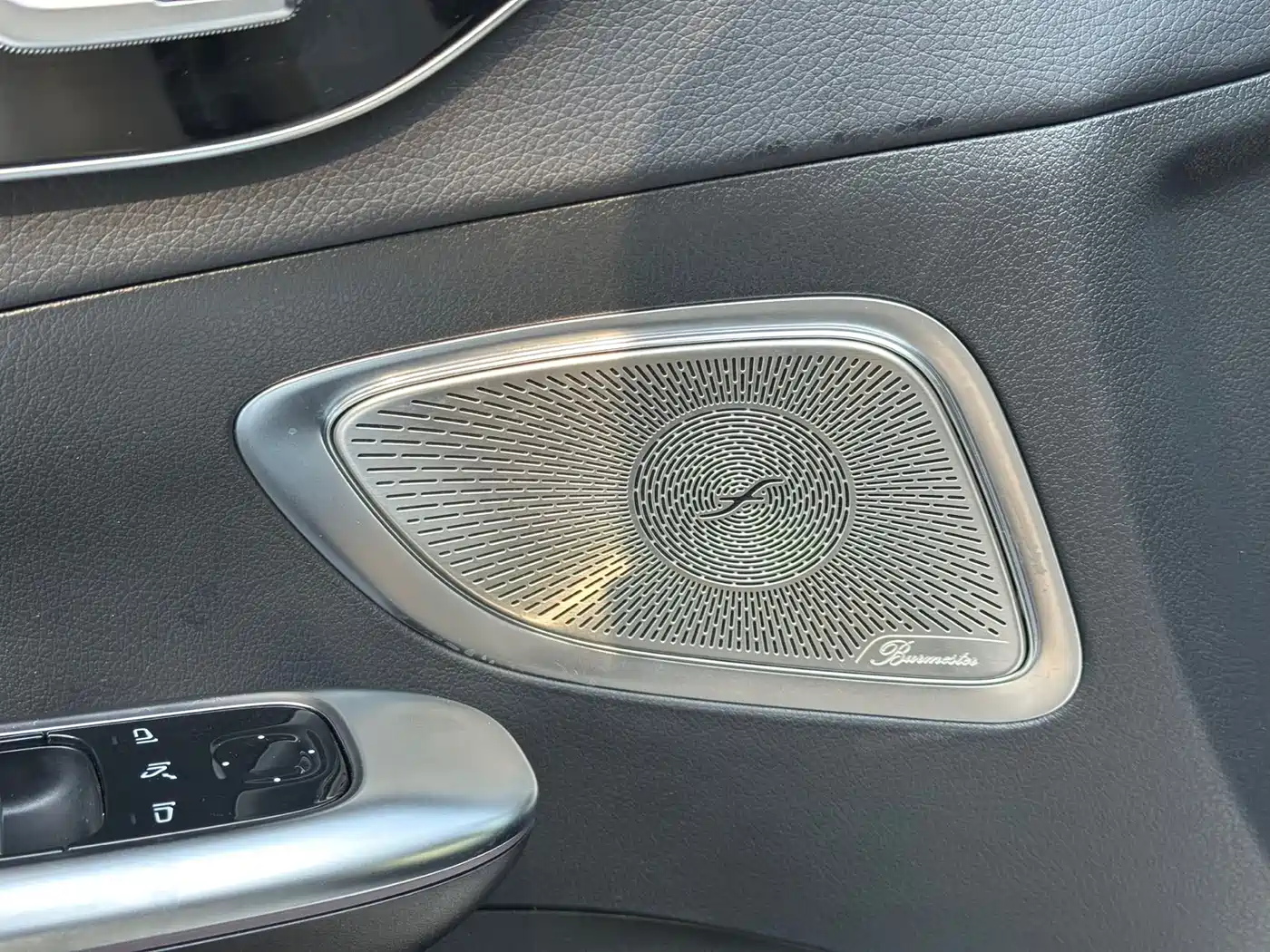 Mercedes-Benz C-Class 2024 Facelift C 260 L Moonlight Sport фото 6