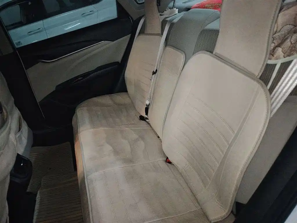 Buick Excelle 2015 15N Automatic Elite фото 15