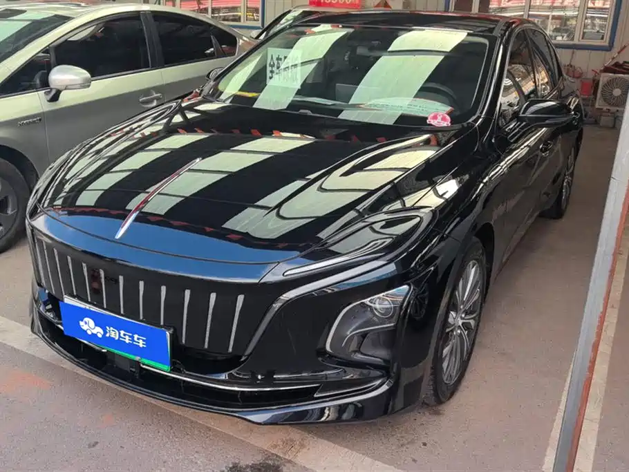 Hongqi E-QM5 2022 431km Charging Enjoyment Edition