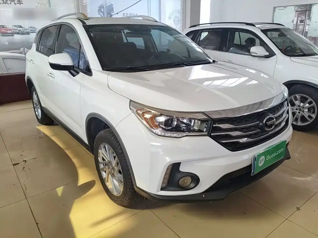 صورة 4 - GAC Trumpchi GS4