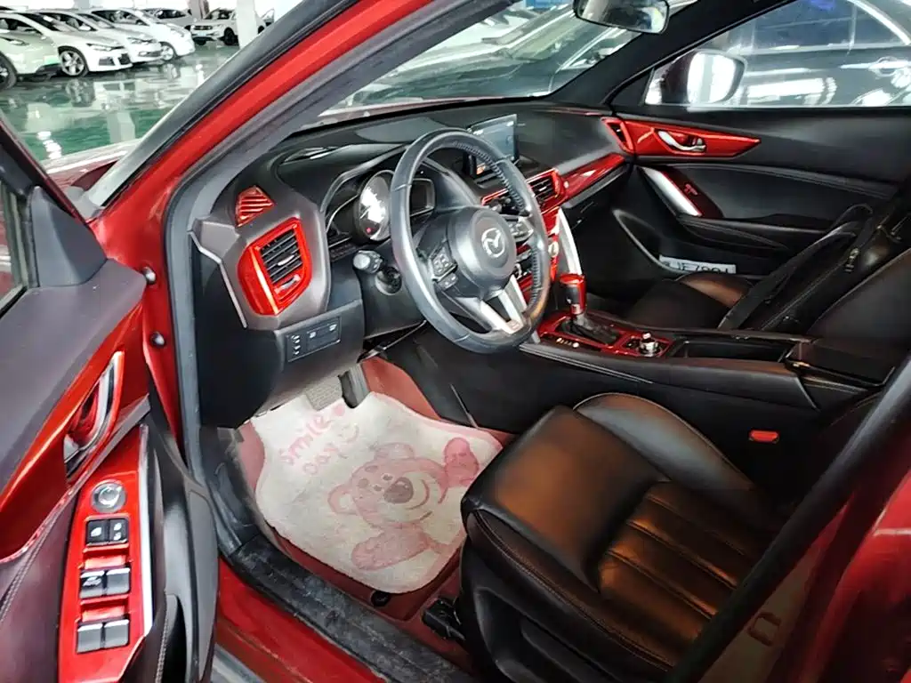 Фото 16 - Mazda CX-4
