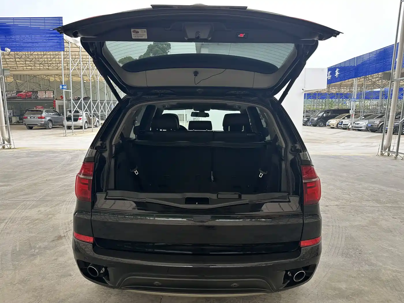 BMW X5 (Import) 2011 xDrive35i Luxury Edition фото 14
