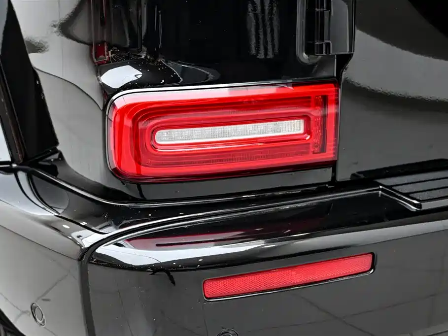 Mercedes-Benz G-Class 2023 G 350 фото 9