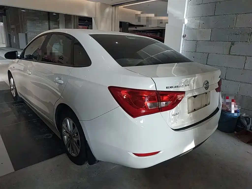 Buick Excelle 2016 15N Automatic Progressive фото 5