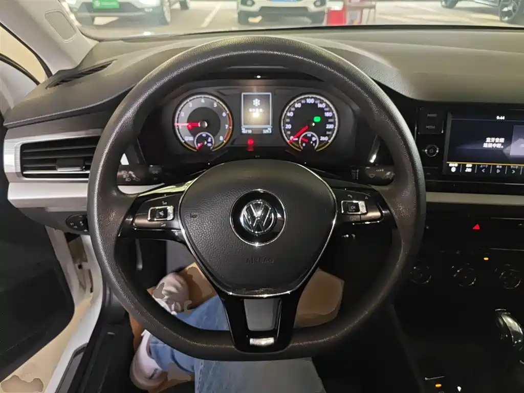Volkswagen Lavida 2019 280TSI DSG Comfort Edition China VI фото 3