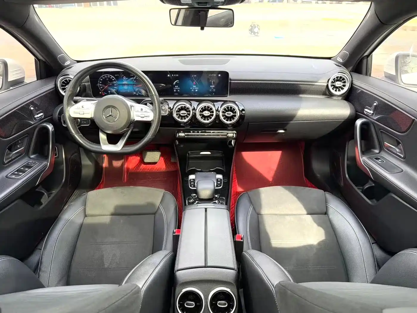 Mercedes-Benz A-Class 2020 A 200 L Sport Sedan фото 6