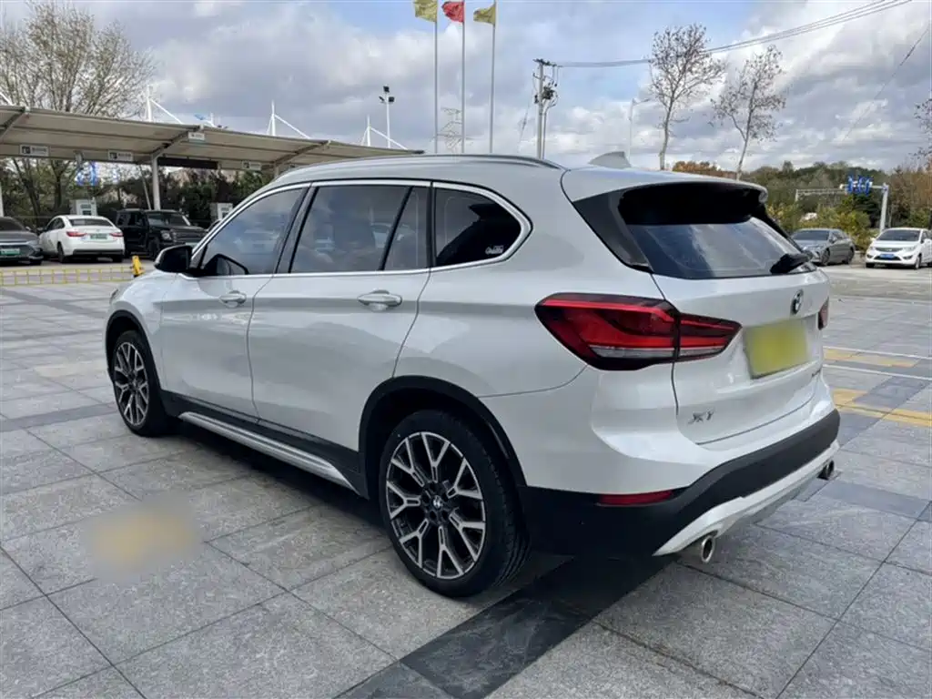 BMW X1 2021 xDrive25Li Exclusive фото 21